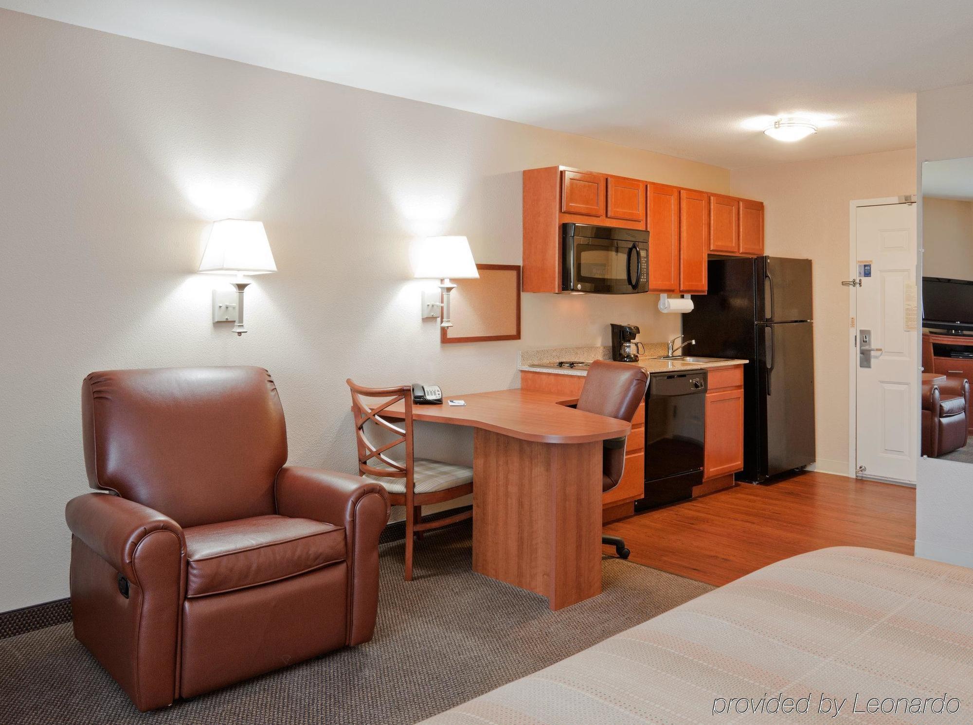 Candlewood Suites Lafayette - River Ranch By Ihg Esterno foto